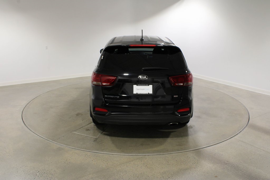 2019 Kia Sorento LX S photo 4