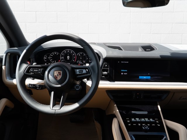 2026 Porsche Cayenne photo 22