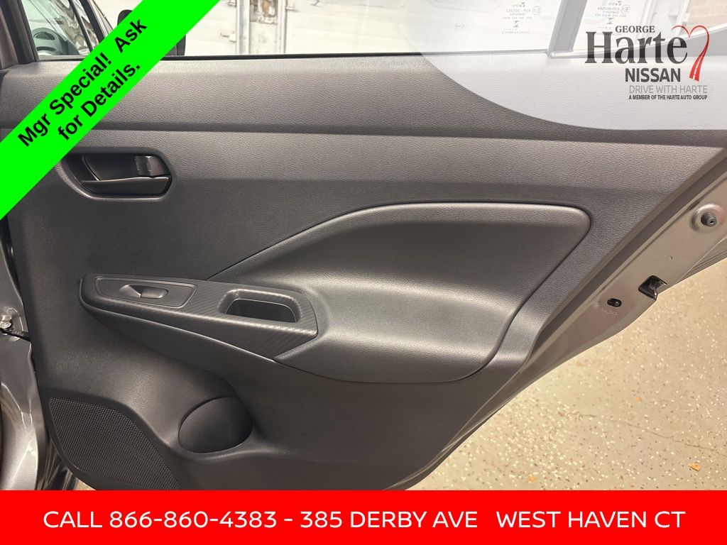 2024 Nissan Versa 1.6 S photo 22