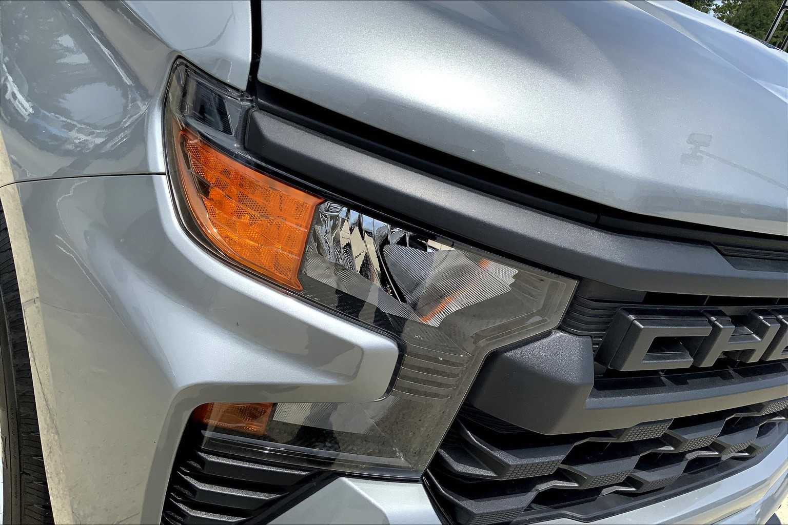 2025 Chevrolet Silverado 1500 Custom photo 50