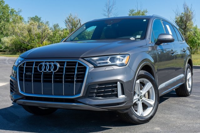 2021 Audi Q7 Premium Plus's photo