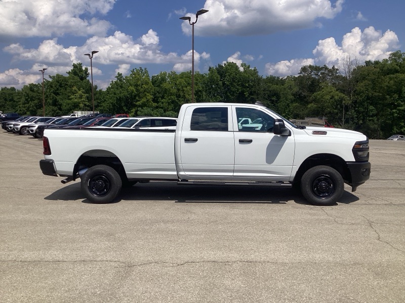 2026 Ram 2500 Tradesman photo 5