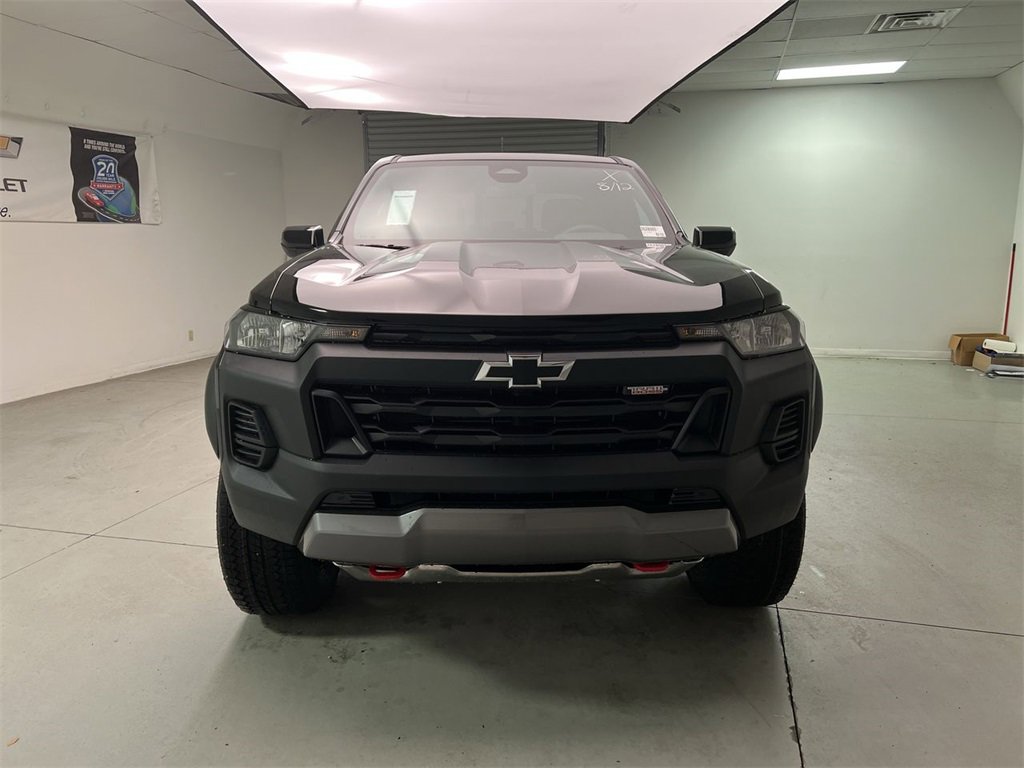 2026 Chevrolet Colorado Trail Boss photo 3