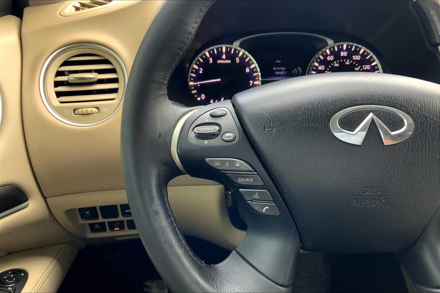 2018 Infiniti QX60 Plus Premium photo 19