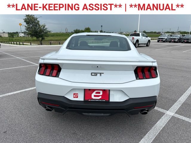 2025 Ford Mustang GT photo 6