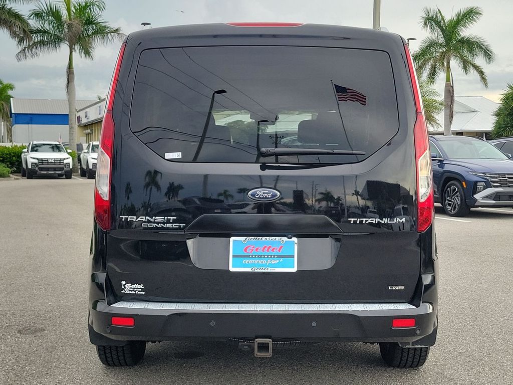 2022 Ford Transit Connect Titanium photo 12