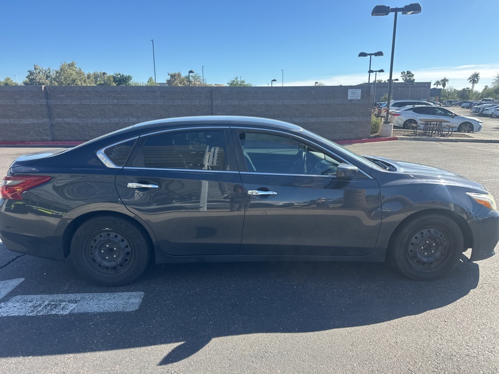 2018 Nissan Altima 2.5 S photo 4