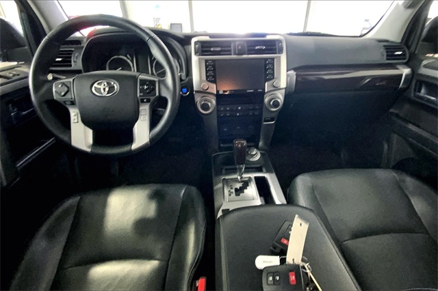 2020 Toyota 4Runner Limited 4WD photo 12