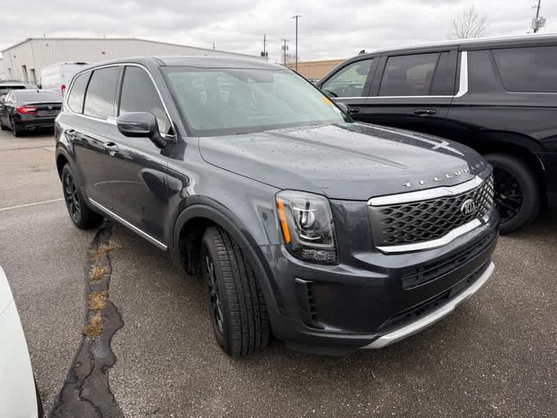2020 Kia Telluride LX's photo