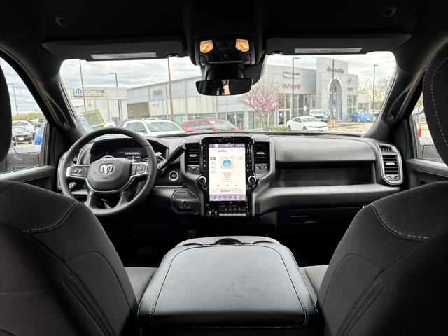 2025 Ram 2500 Tradesman photo 16
