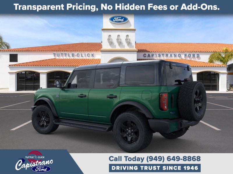 2025 Ford Bronco Outer Banks photo 3