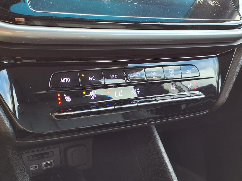 2023 Chevrolet Bolt EV 2LT photo 12