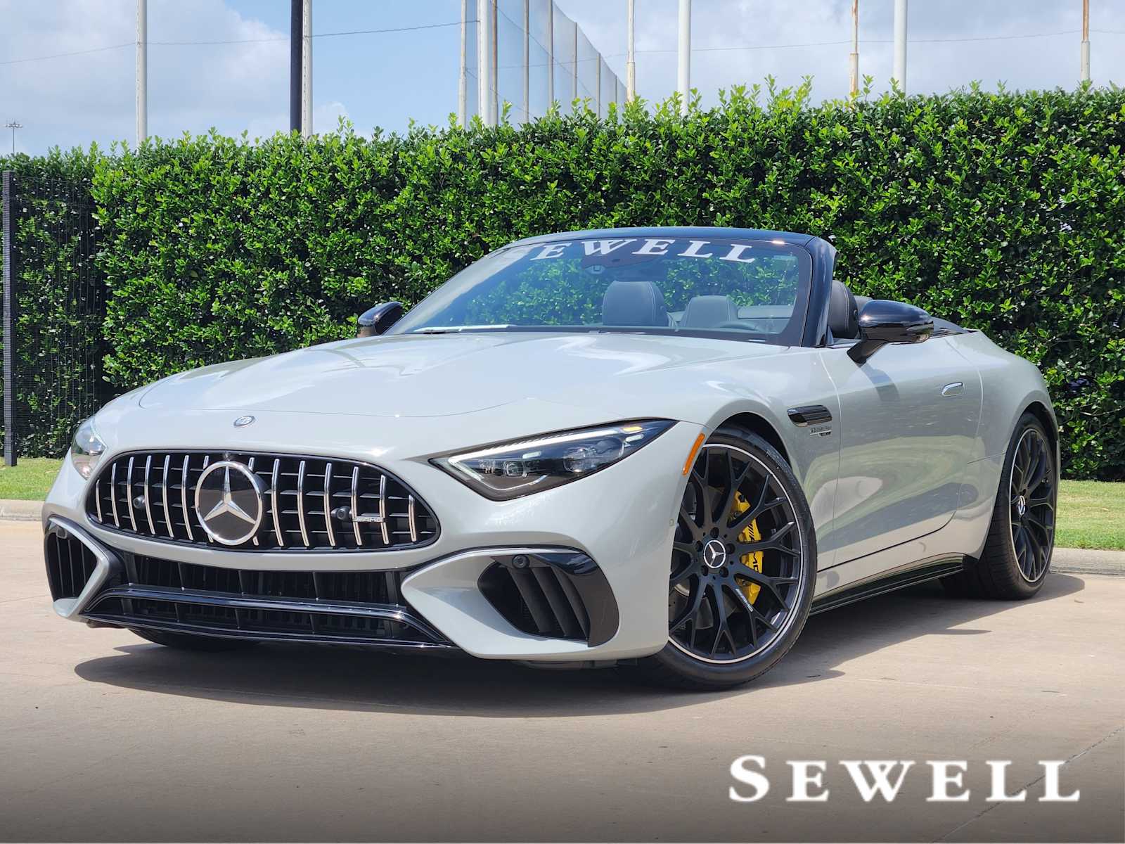 2025 Mercedes-Benz SL AMG® SL 55