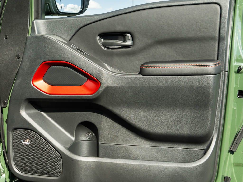 2026 Nissan Frontier PRO-4X photo 7