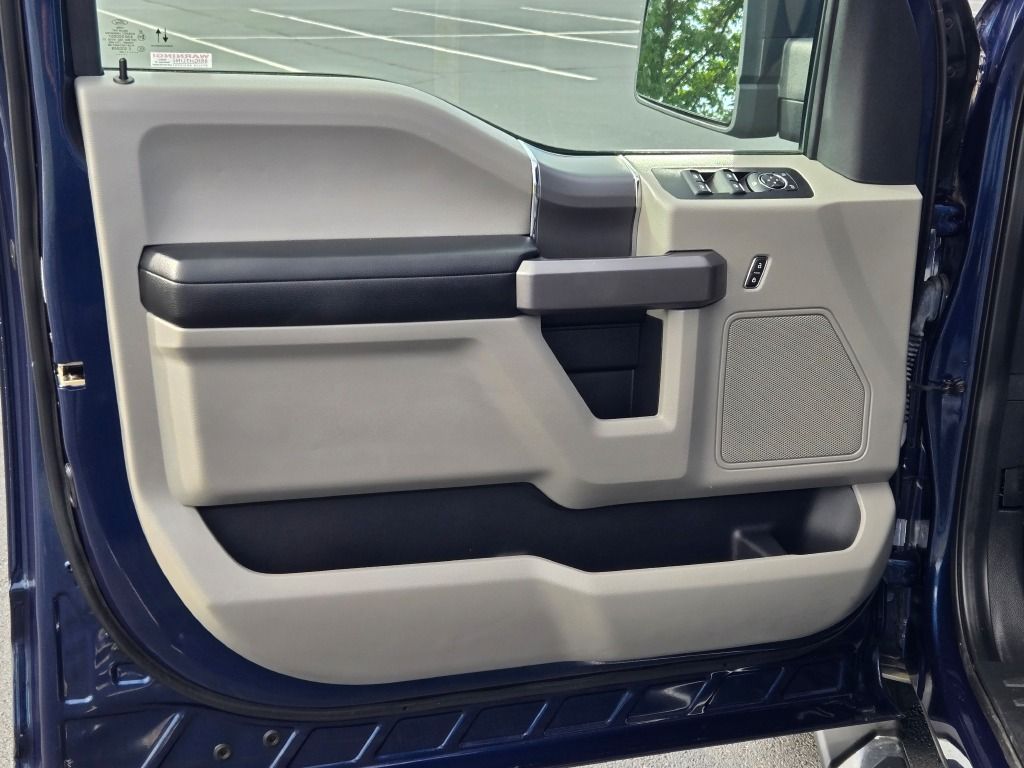 2020 Ford F-150 XLT photo 14