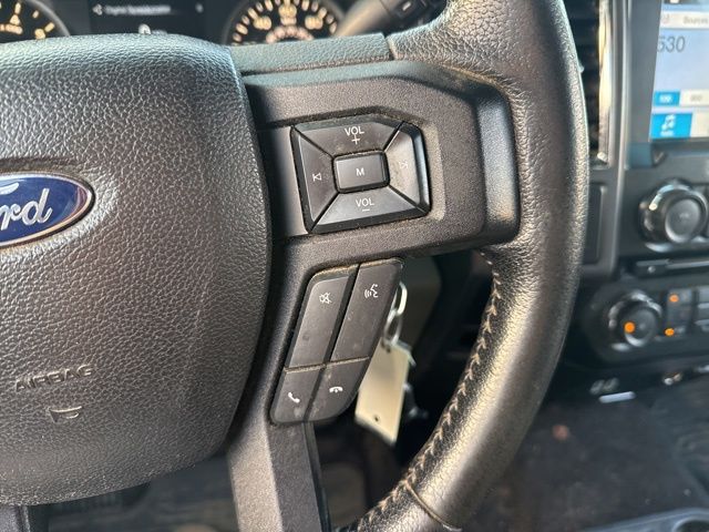 2016 Ford F-150 XLT photo 12