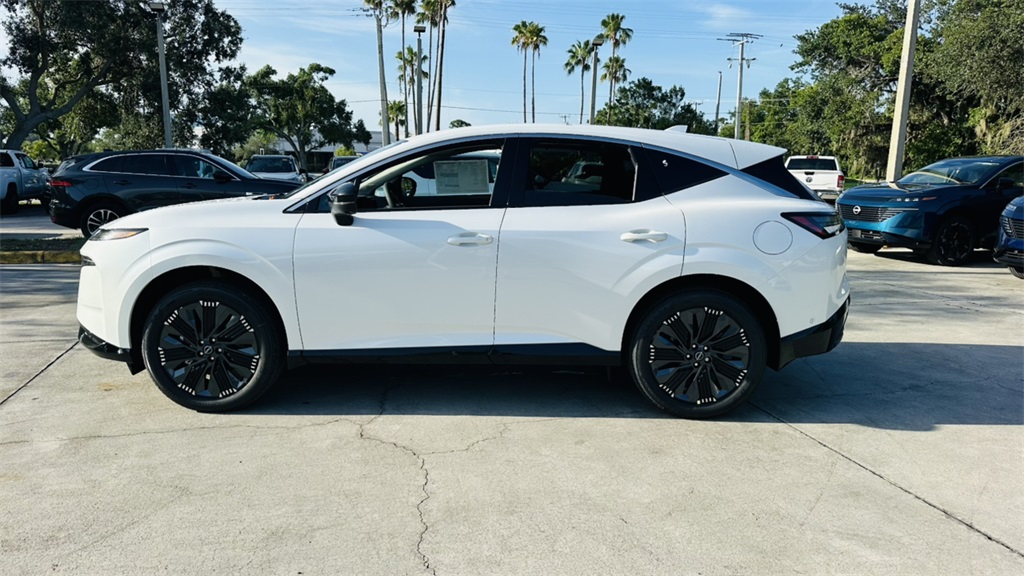 2025 Nissan Murano Platinum photo 4