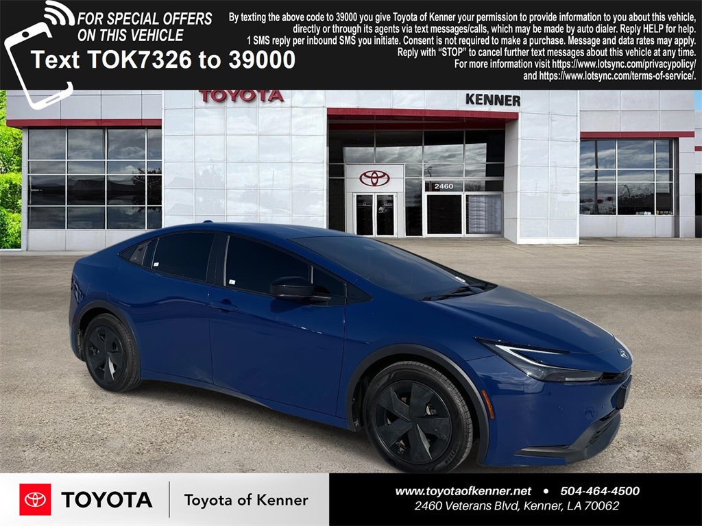 2023 Toyota Prius LE's photo