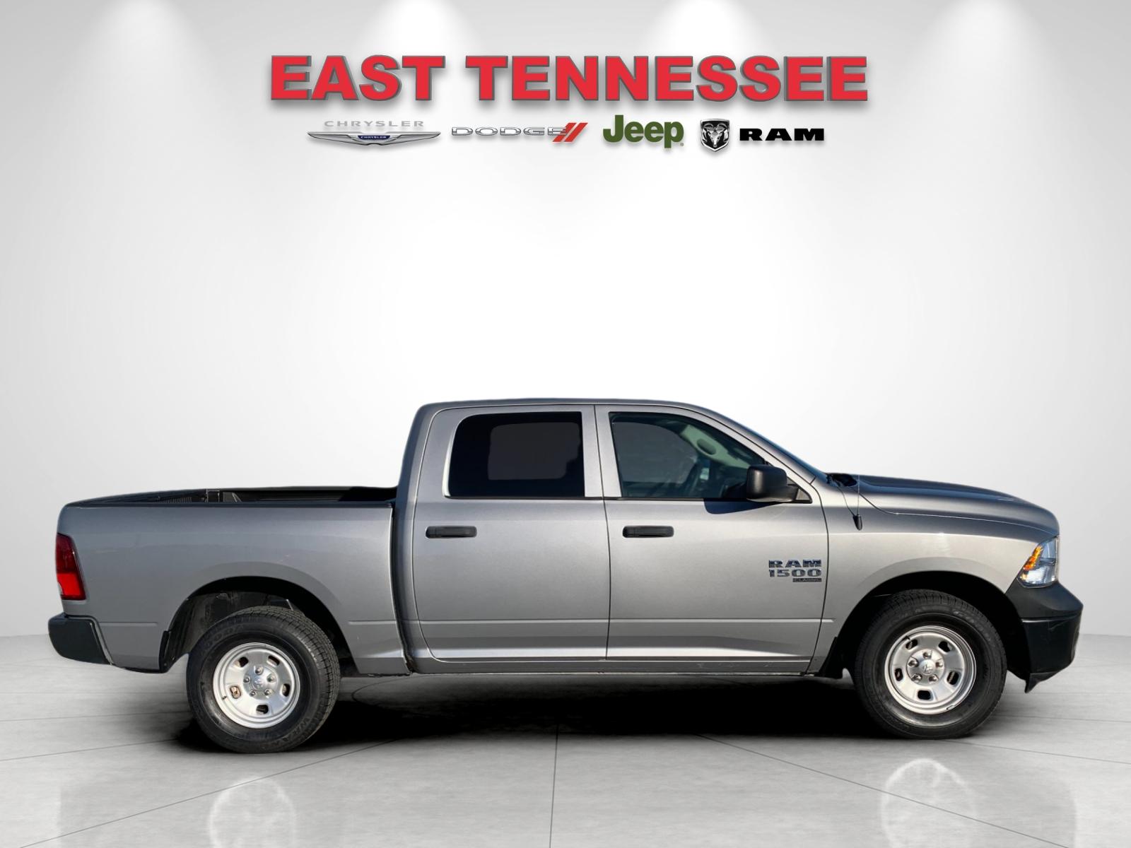 2022 Ram 1500 Classic Tradesman photo 2