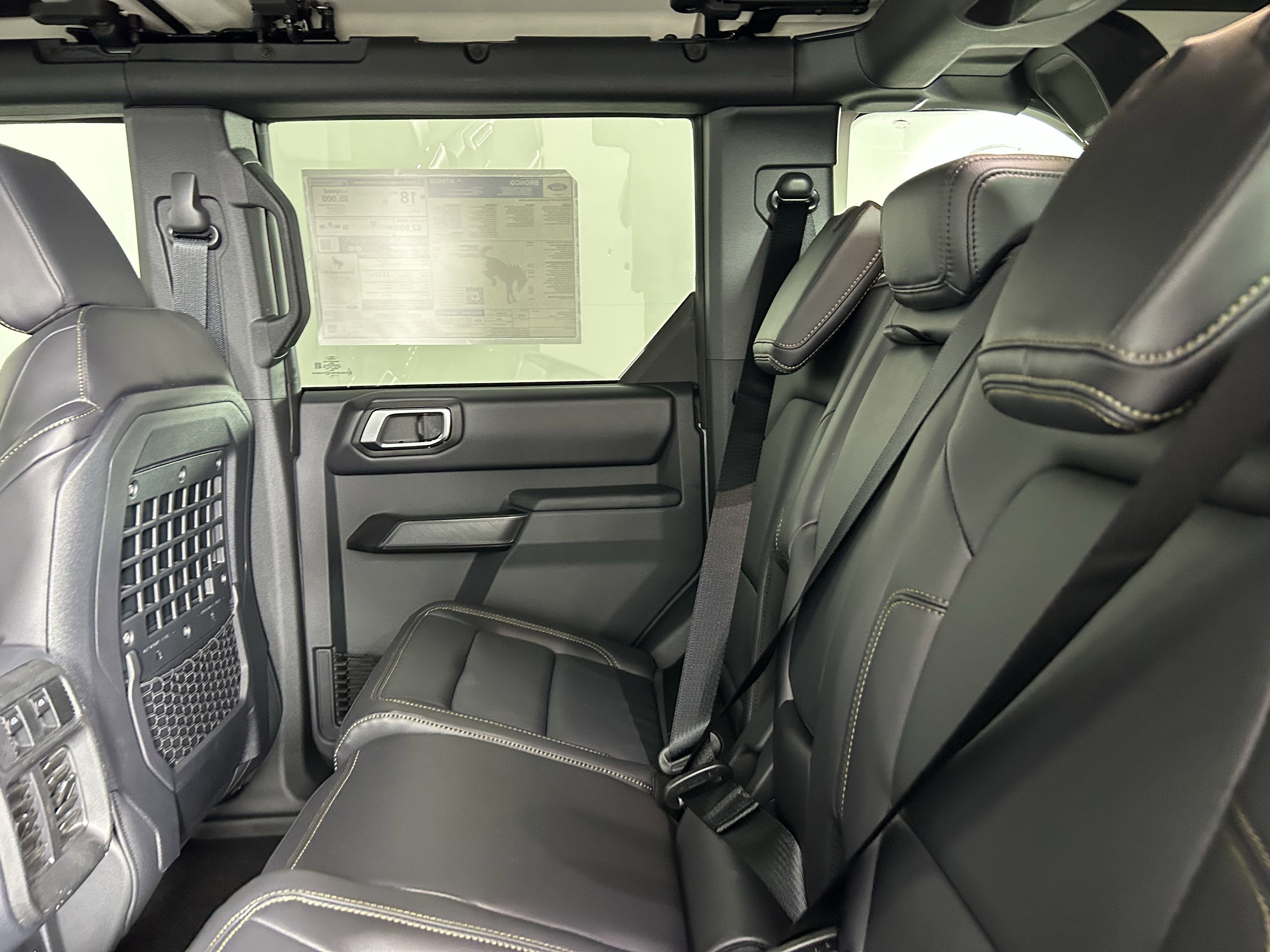 2025 Ford Bronco Badlands photo 5