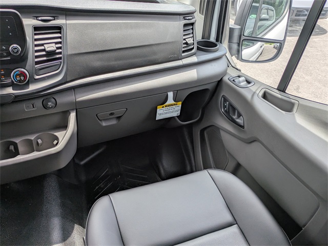 2025 Ford Transit photo 14
