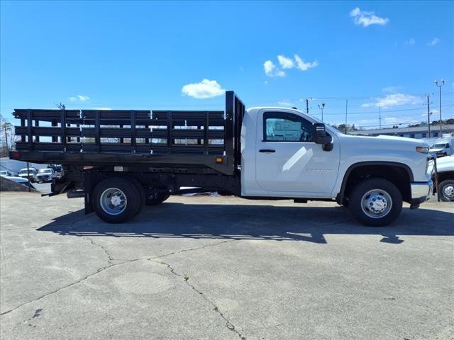 2025 Chevrolet Silverado 3500HD Work Truck photo 3