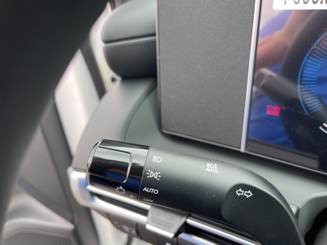 2026 Hyundai Tucson SE photo 14
