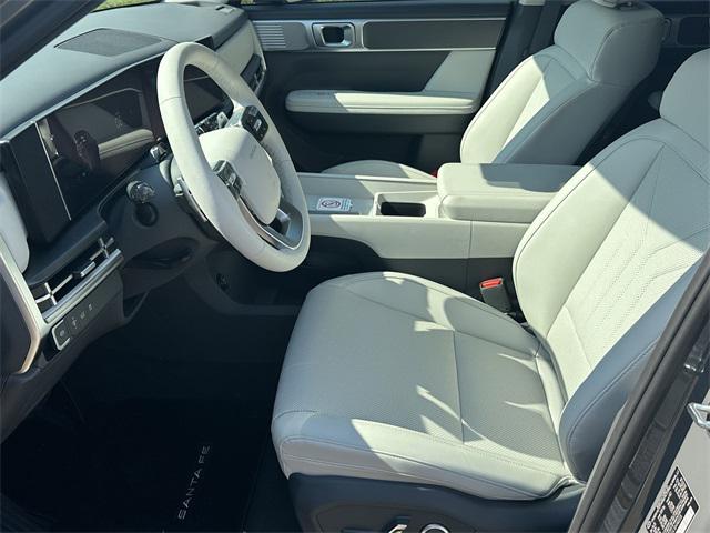 2025 Hyundai Santa Fe SEL photo 9