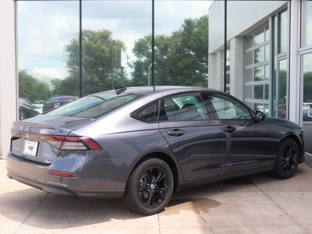 2025 Honda Accord 1.5T SE photo 28