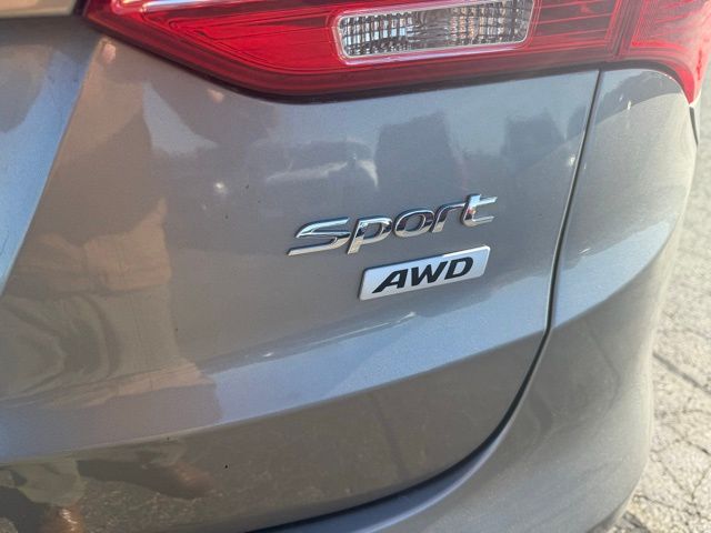 2016 Hyundai Santa Fe Sport Base photo 4