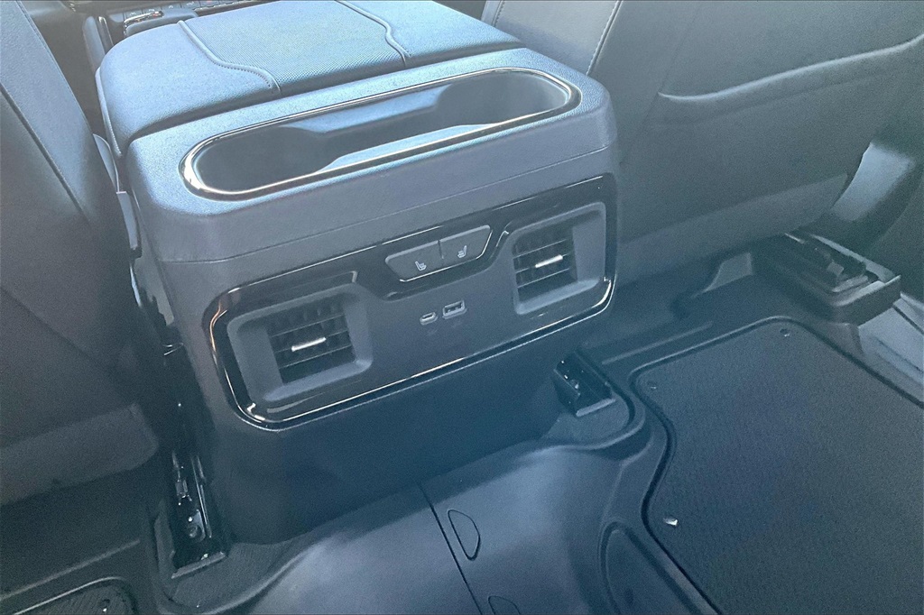 2023 Gmc Sierra 1500 AT4 photo 11
