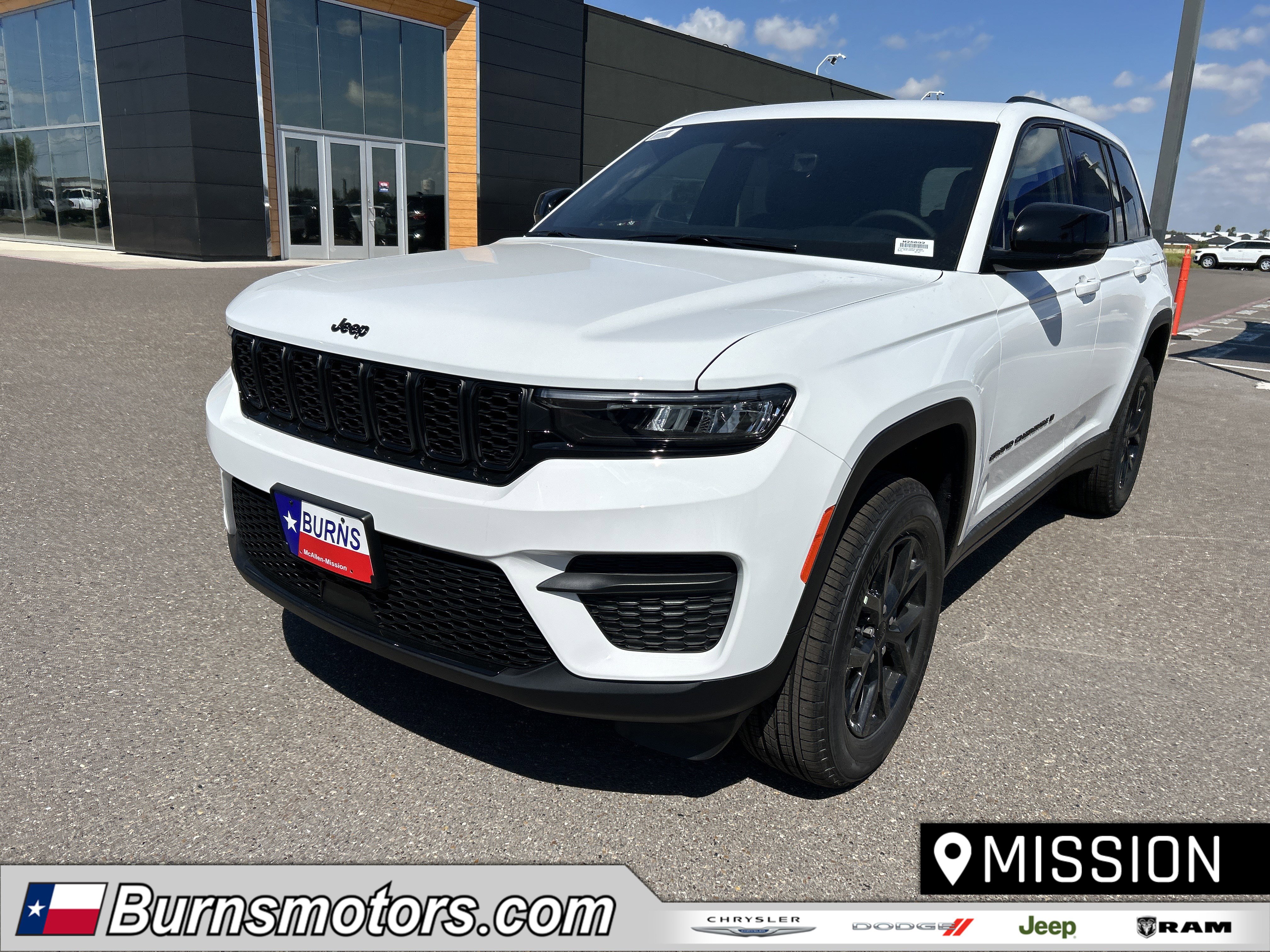 2025 Jeep Grand Cherokee Altitude's photo