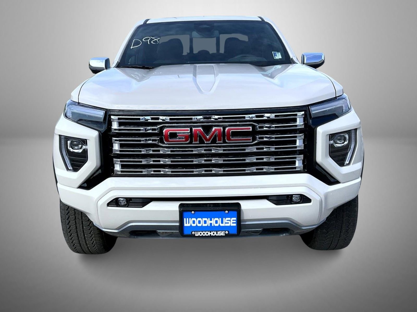 2026 Gmc Canyon Denali photo 2