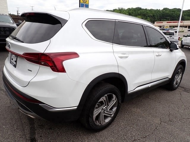 2022 Hyundai Santa Fe SEL photo 3