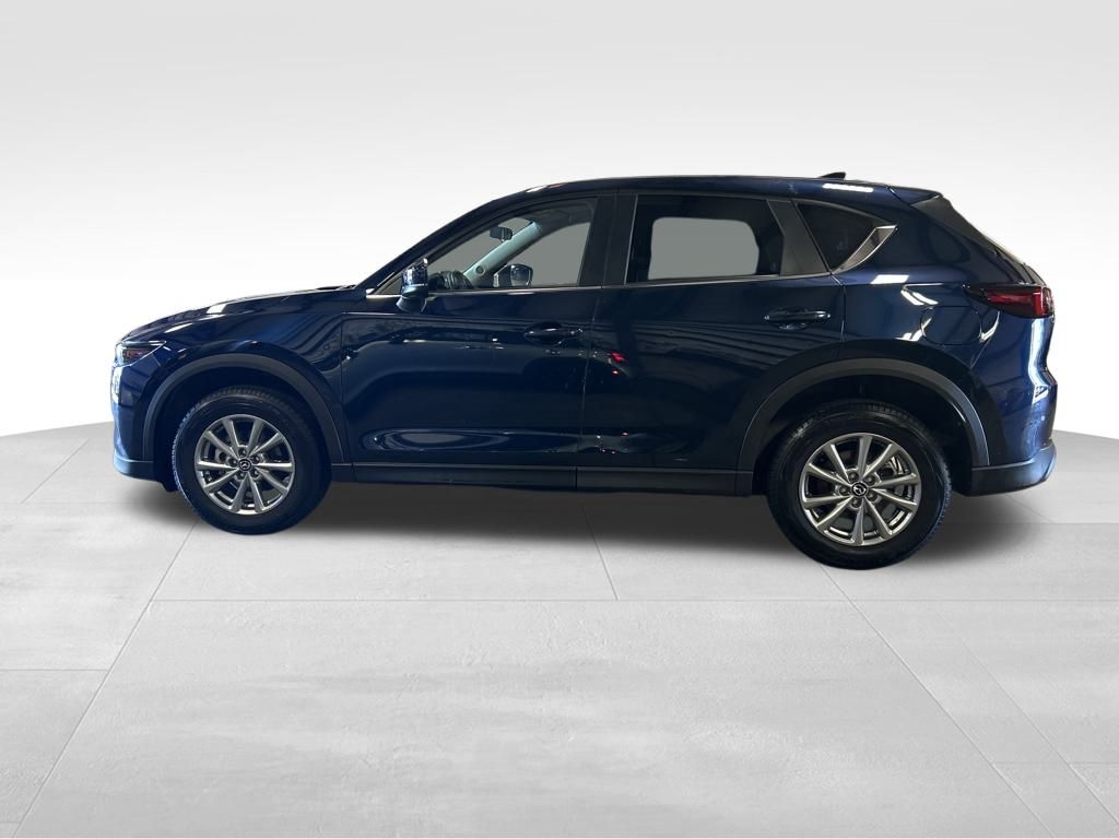2022 Mazda CX-5 2.5 Select photo 3