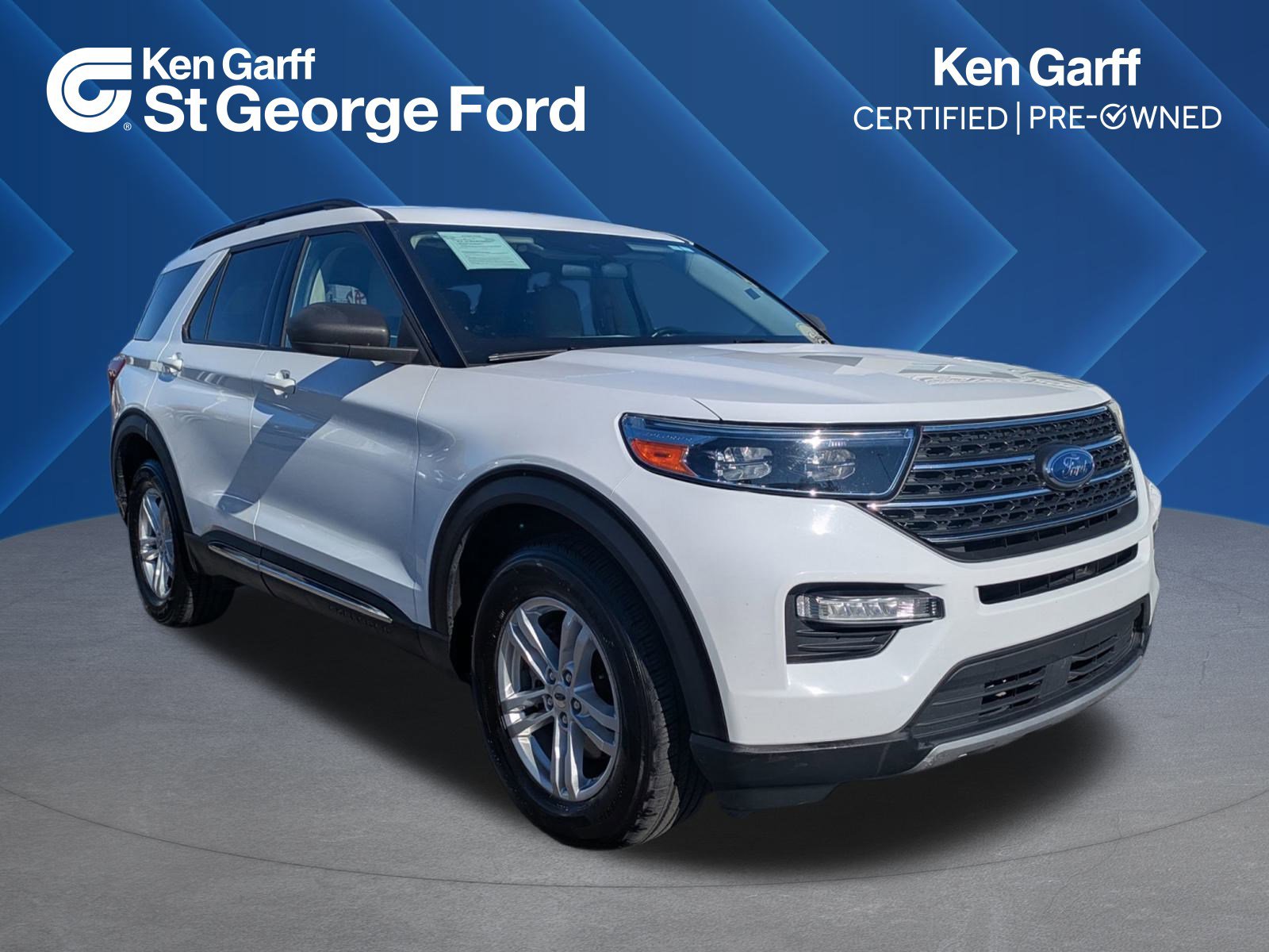 2023 Ford Explorer XLT's photo