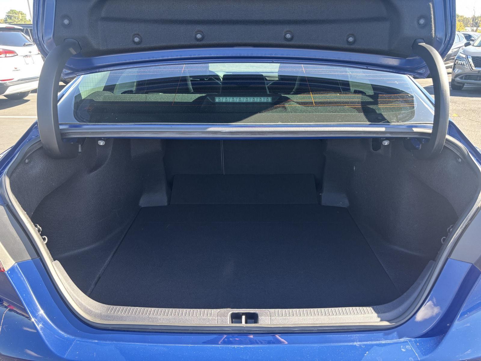 2023 Toyota Camry SE photo 28