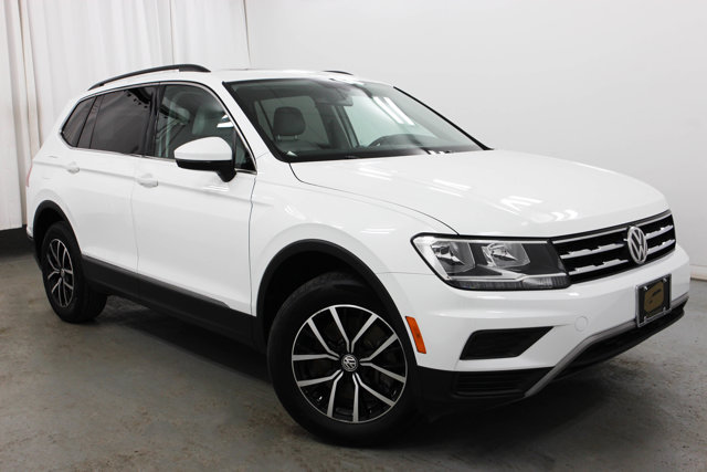 2021 Volkswagen Tiguan SE photo 2