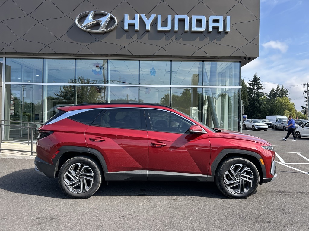 2025 Hyundai Tucson Hybrid Limited photo 5
