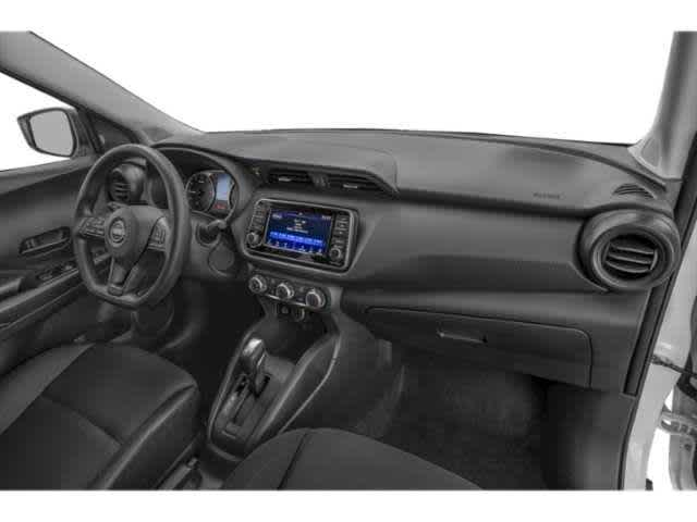 2025 Nissan Kicks Play S photo 12