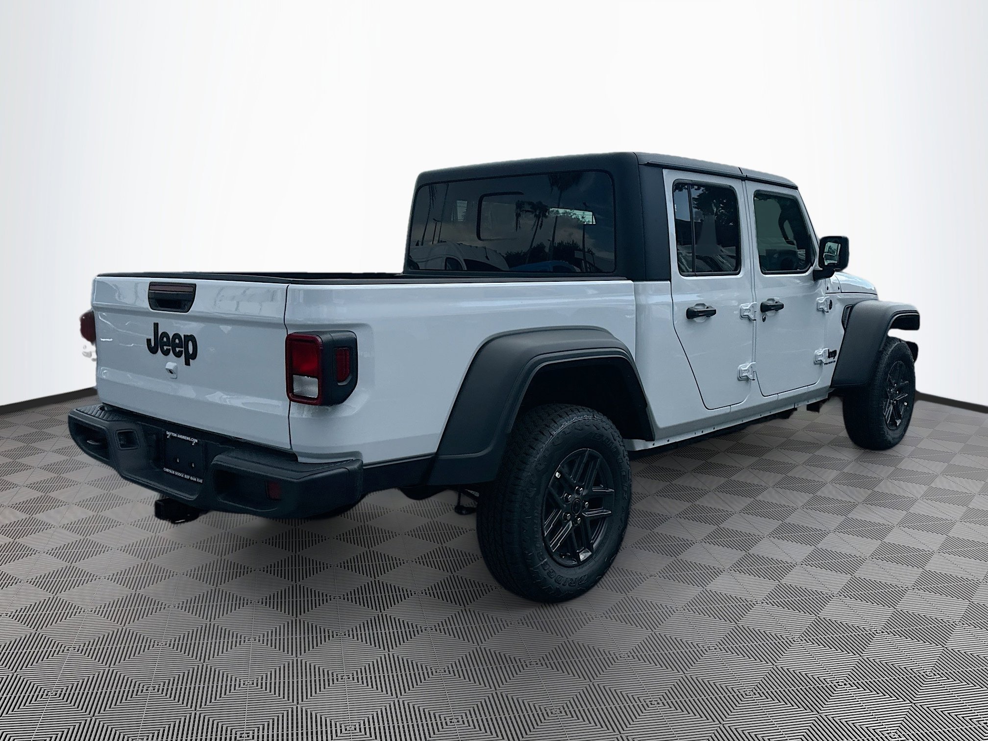 2025 Jeep Gladiator Sport S photo 4