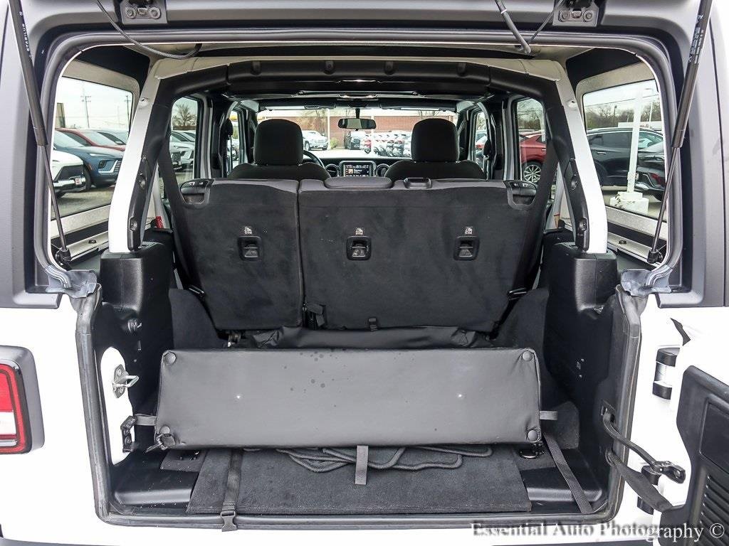 2022 JEEP WRANGLER - Image 21