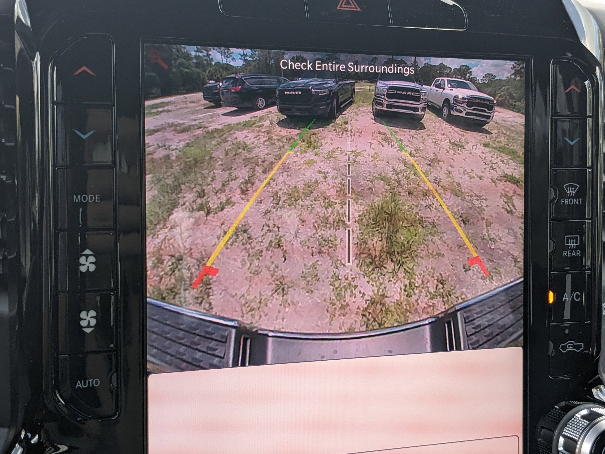 2025 Ram 2500 Tradesman photo 26