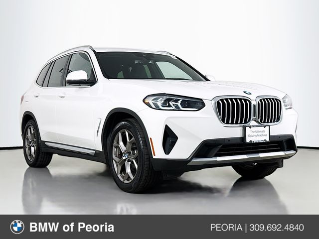 2022 BMW X3 30i's photo