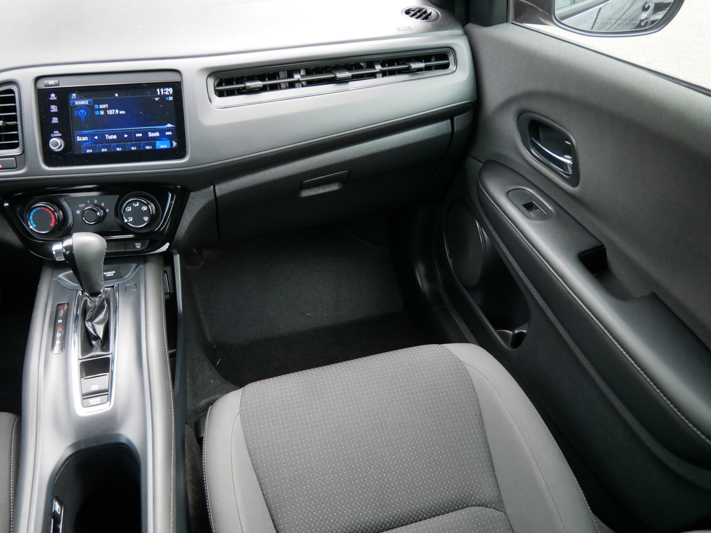 2022 Honda HR-V Sport photo 11