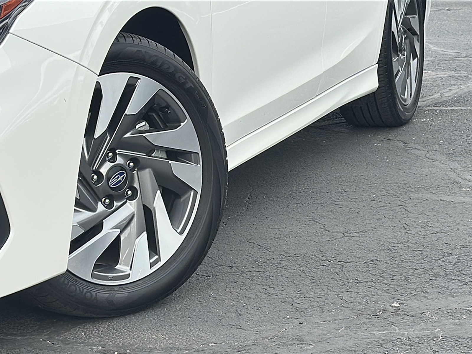 2024 Subaru Legacy Limited photo 2