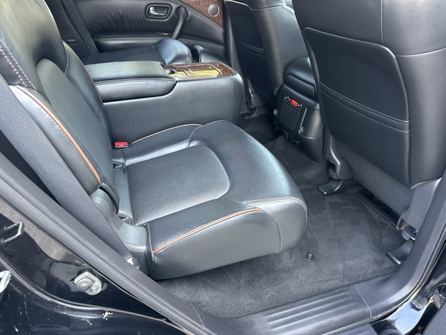 2020 Nissan Armada SL photo 19
