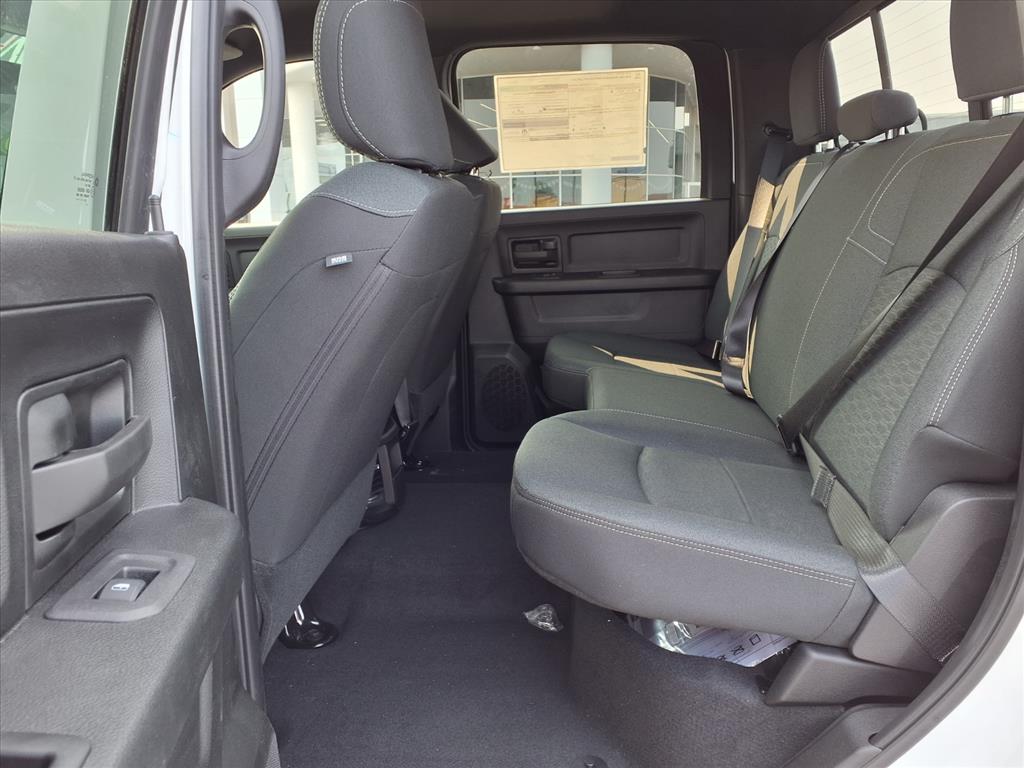 2026 Ram 3500 Tradesman photo 4
