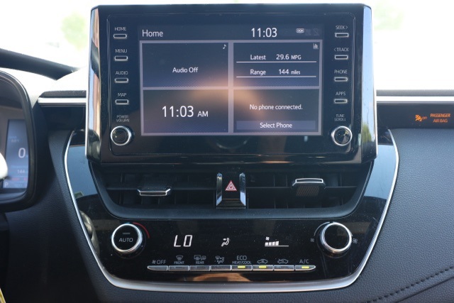 2020 Toyota Corolla SE photo 26