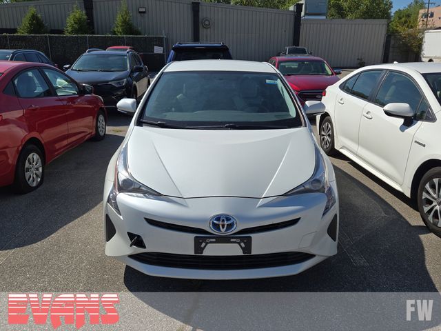 2016 Toyota Prius Two photo 2